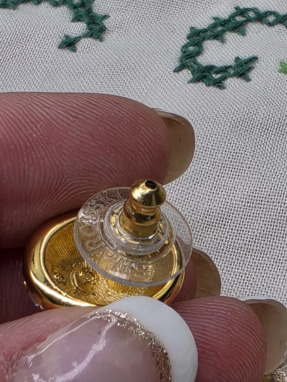 Swarovski Brand Swan Sig Gold and Clear Crystal Oval Stud Earrings 5/8